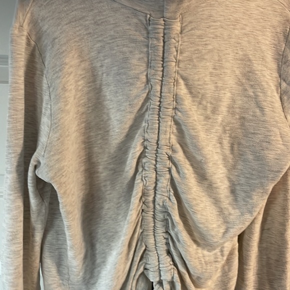 Monrow Hoodie - Picture 6 of 7